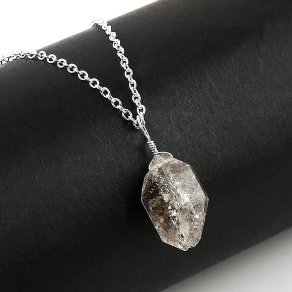 🆕New Natural Raw Black Herkimer Diamond Pendant Necklace - Picture 3 of 10